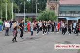 В День города Николаева в яхт-клубе танцевали реггетон и освобождали заложников