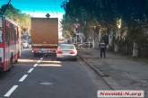 В центре Николаева столкнулись грузовик и легковушка