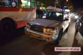 В центре Николаева столкнулись «Ауди» и «Субару»: заблокировано движение троллейбусов