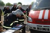 Николаевские спасатели тренировались тушить пожар в Вознесенской исправительной колонии