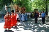 В День Святого Николая тысячи верующих прошли крестным ходом по центру Николаева. ФОТО