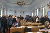 Сессия Николаевского горсовета началась со скандала: мэр ругается с активистами. ОНЛАЙН