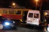 В Запорожье трамвай протаранил маршрутку: пострадали 5 человек. ВИДЕО