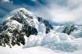 На выходных туристов в Карпатах могут накрыть снежные лавины, - ГСЧС
