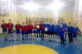 В Николаеве прошли соревнования по баскетболу среди школьников