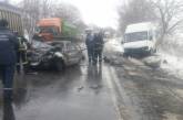 Под Новой Одессой столкнулись микроавтобус и «Дэу» — пострадал водитель