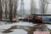 «Починили»: в Николаеве ул. Новозаводскую к праздникам «залатали» грязью