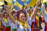 Все меньше украинцев гордятся революциями в стране, - опрос
