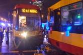 В Варшаве лоб в лоб столкнулись трамваи - 13 пострадавших