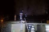 В Одессе два часа тушили крупный пожар в жилом доме 