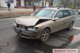 В Николаеве «Опель» врезался «Пежо»: водитель и пассажир  скрылись в ближайшей «наливайке»