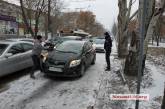 В Николаеве из-за гололеда произошло сразу несколько ДТП