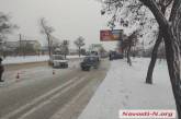 В Николаеве на скользкой дороге столкнулись 4 автомобиля: есть пострадавшие