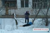 «Устал так жить»: в Николаеве 50-летний мужчина выбросился с 7-го этажа