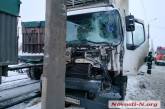В Николаеве грузовик «Рено» протаранил «КамАЗ» - двое пострадавших