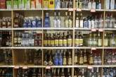 В Киеве охранник украл из магазина виски на полмиллиона гривен