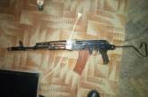 В Полтаве мужчина устроил стрельбу из автомата Калашникова