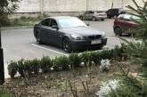 В Николаеве неизвестные угнали автомобиль BMW