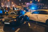 В Киеве столкнулись 5 автомобилей: погибла женщина, еще 3 человека в больнице. ВИДЕО