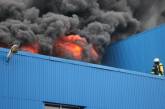 Пожар на складах в Киеве потушили, - ГосЧС