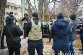 На Николаевщине конфликт на заводе: на место приехали  бойцы роты особого назначения