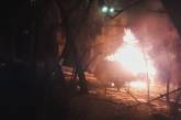 В Киеве сожгли Land Criuser депутата «Свободы»