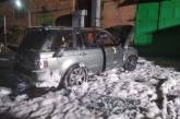 В Николаеве из-за короткого замыкания сгорели Range Rover и Toyota