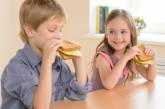 Николаевских детей в школах кормили «маслом», которое не является пищевым продуктом