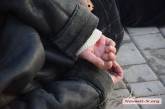 «Дайте вздохнуть!»: В Николаеве полиция по горячим следам задержала грабителя. ВИДЕО