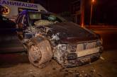 В Днепре Subaru «влетел» в столб: пострадавшего бросили при смерти