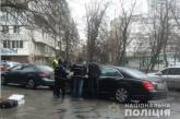 В Киеве прострелили голову мужчине в элитном «Мерседесе»