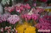 «Покупают вдвое меньше»: накануне 8 марта продавцы в Николаеве отмечают падение спроса на цветы
