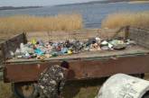 На Николаевщине с берегов водоемов области собрали около 100 мешков мусора 