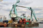 Николаевская верфь СМГ отремонтирует плавкран для украинской компании «Трансшип»