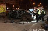 В Голосеевском районе Киева взорвался автомобиль, есть пострадавший