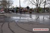 Центр Николаева заливает водой — по главной улице текут ручьи 