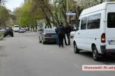 В центре Николаева столкнулись микроавтобус «Мерседес» и «Мицубиси»