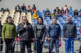 Николаевские спортсмены устроили плоггинг – убирали мусор во время пробежки
