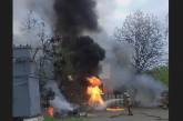 В Первомайске возле отдела полиции сожгли три автомобиля. ВИДЕО