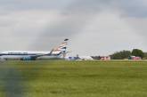 На взлетной полосе аэропорта Праги столкнулись два самолета