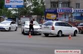 В центре Николаева дама на «Фольксвагене» столкнулась с «Шевроле»