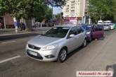 Две дамы устроили ДТП с четырьмя авто в центре Николаева: на проспекте пробка