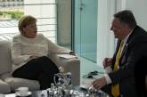 Меркель и Помпео обсудили поддержку и помощь Украине, - Госдеп