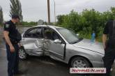 На въезде в Николаев «Киа» врезался в столб — водитель с места происшествия скрылся