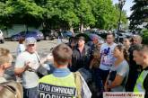 «Сначала сделайте дороги», – николаевские байкеры о реконструкции Соборной площади. ВИДЕО
