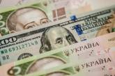 В Украине резко вырос курс доллара — банкиры заговорили о девальвации