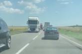 Дорога «Одесса-Николаев» загружена: средняя скорость движения транспорта 30 км/ч. ВИДЕО