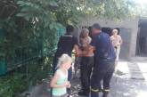 На Николаевщине спасли мужчину, который упал в выгребную яму