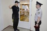 В Николаеве полицейские охраняют студентов, которые сдают экзамены