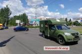 В центре Николаева «Хюндай» протаранил военный автомобиль